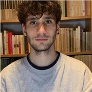 Studente universitario diplomato in Francia impartisce lezioni di francese
